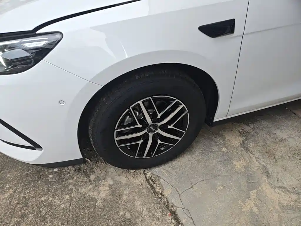 BYD Seal 05 2025 2025 DM-i Smart Driving Edition 120KM Flagship