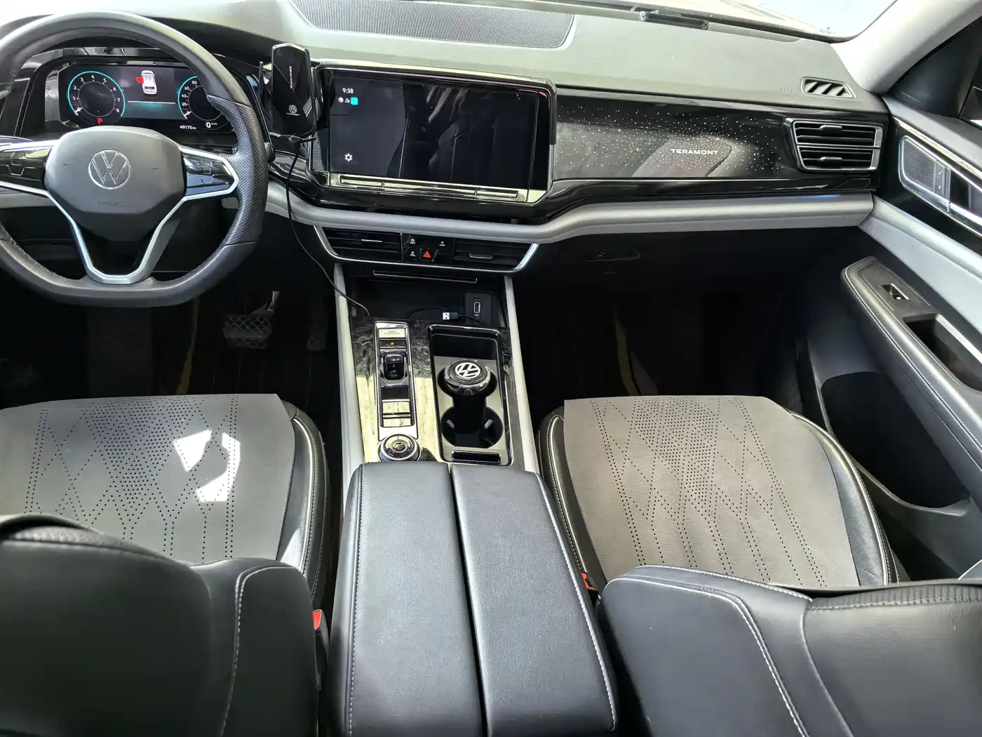 Volkswagen Teramont 2022 380TSI 4MOTION Premium Luxury фото 8