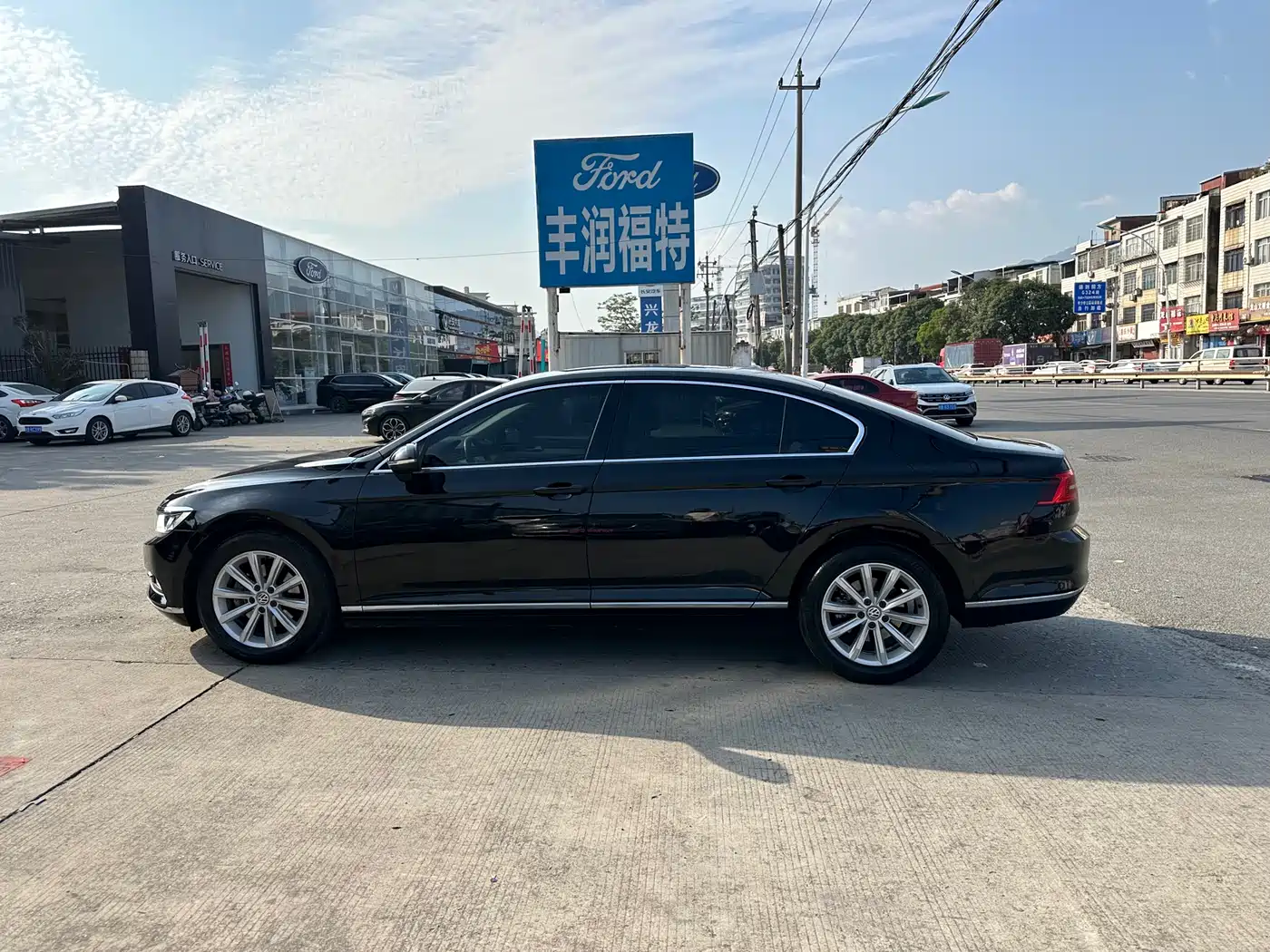 Volkswagen Magotan 2018 330TSI DSG Premium фото 4