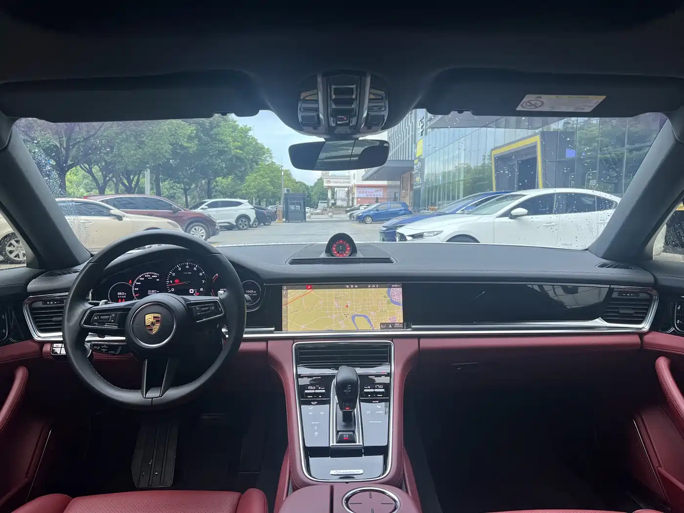 PORSCHE PANAMERA