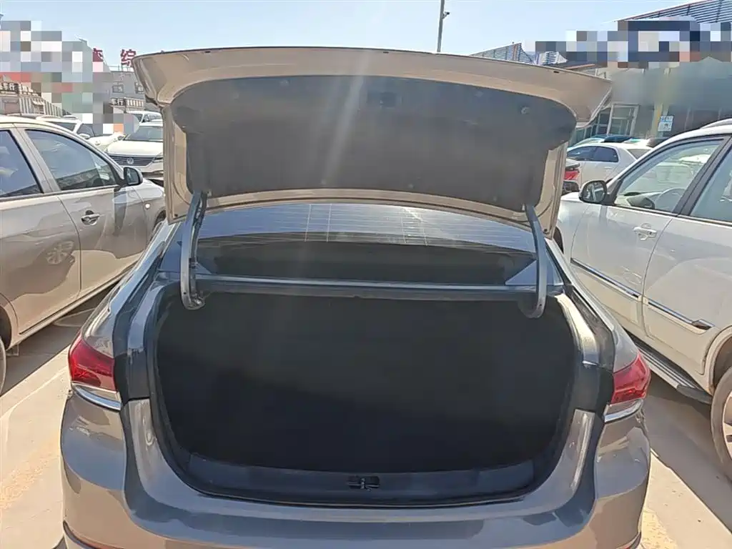 Buick Excelle 2018 15T DCT Progressive (China V) фото 19