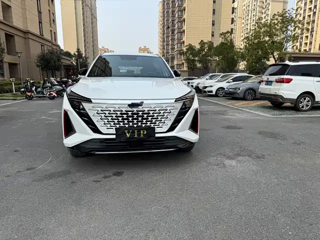 CHANGAN AUCHAN Z6 2023