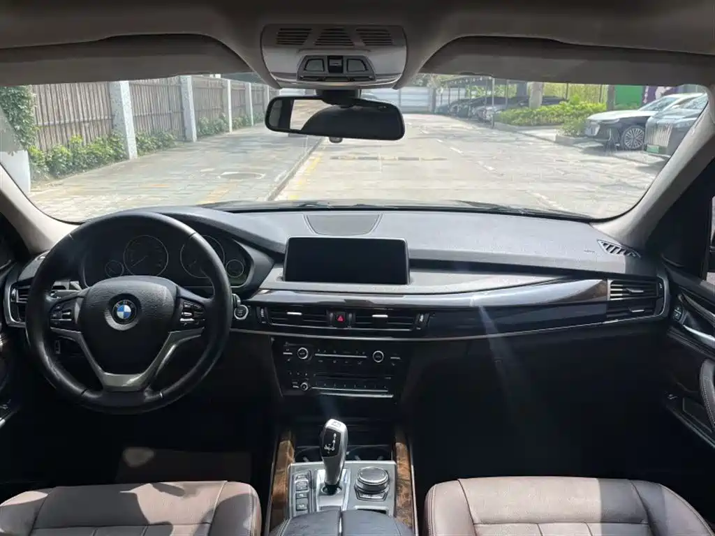 BMW X5 (Import) 2017 xDrive28i фото 18
