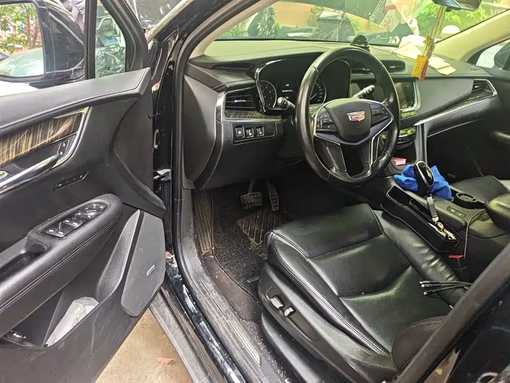 Cadillac XT5 2018 25T Luxury фото 14