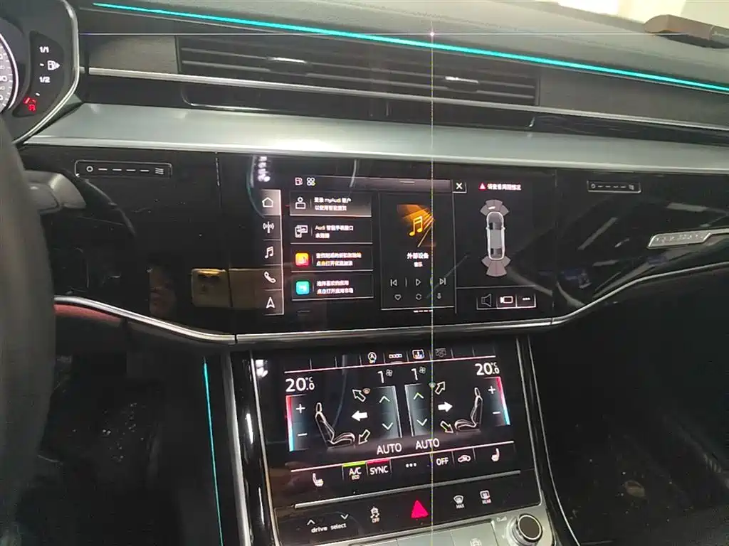 Audi A8 2021 A8L 50 TFSI quattro Comfort фото 13
