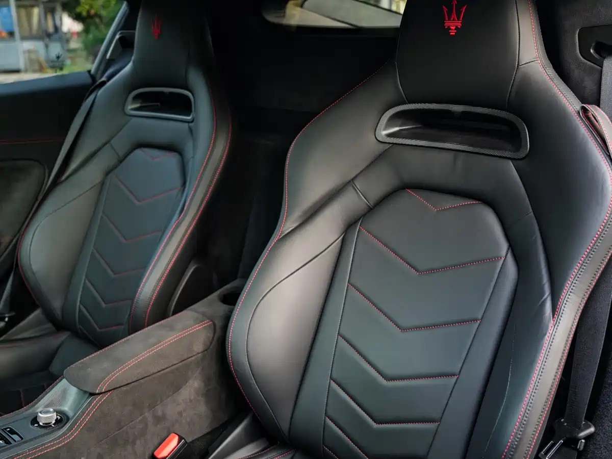 Maserati MC20 2020 3.0T Standard Edition фото 21