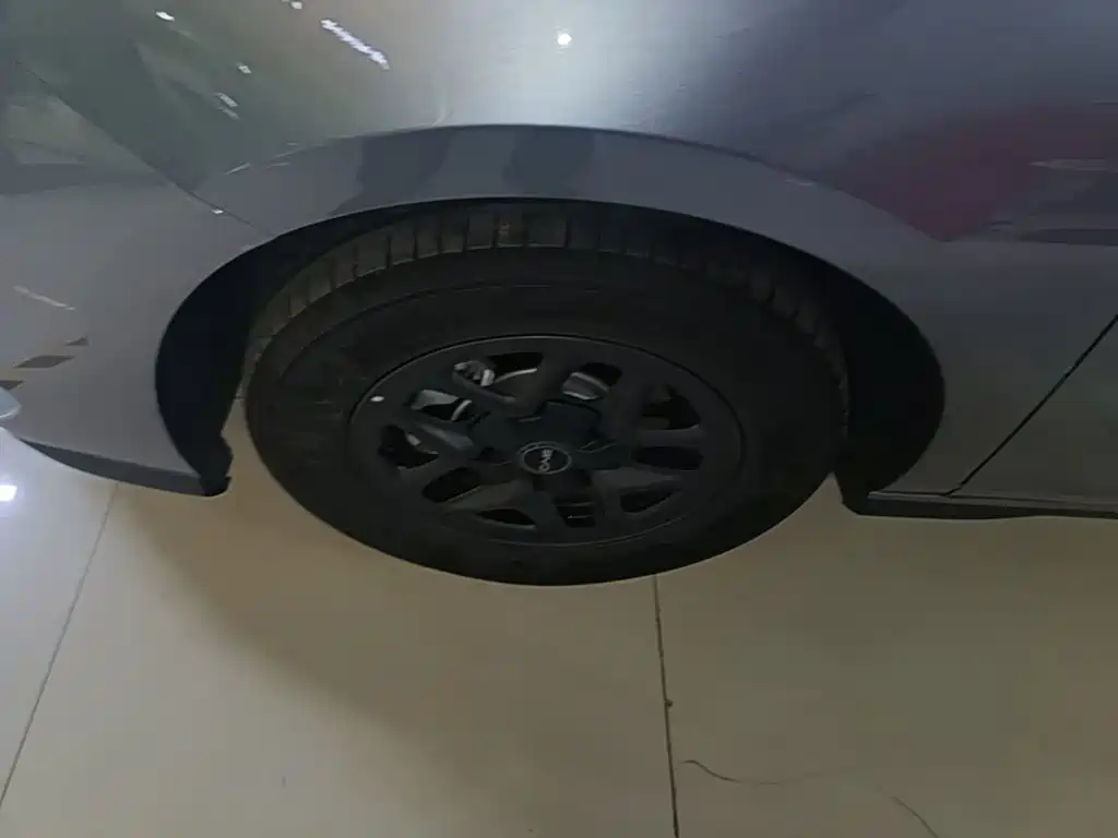 Фото 23 - BYD Seal 05
