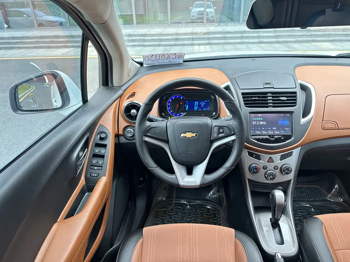 Chevrolet Trax 2016 1.4T Automatic 2WD Luxury фото 8