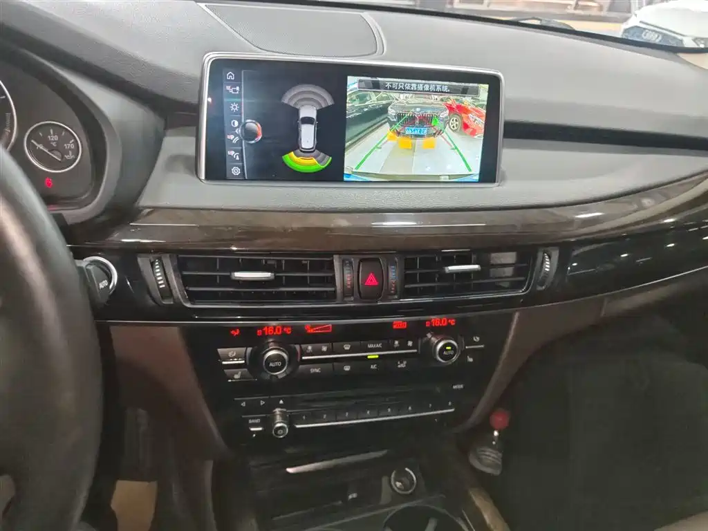BMW X5 (Import) 2017 xDrive28i фото 7