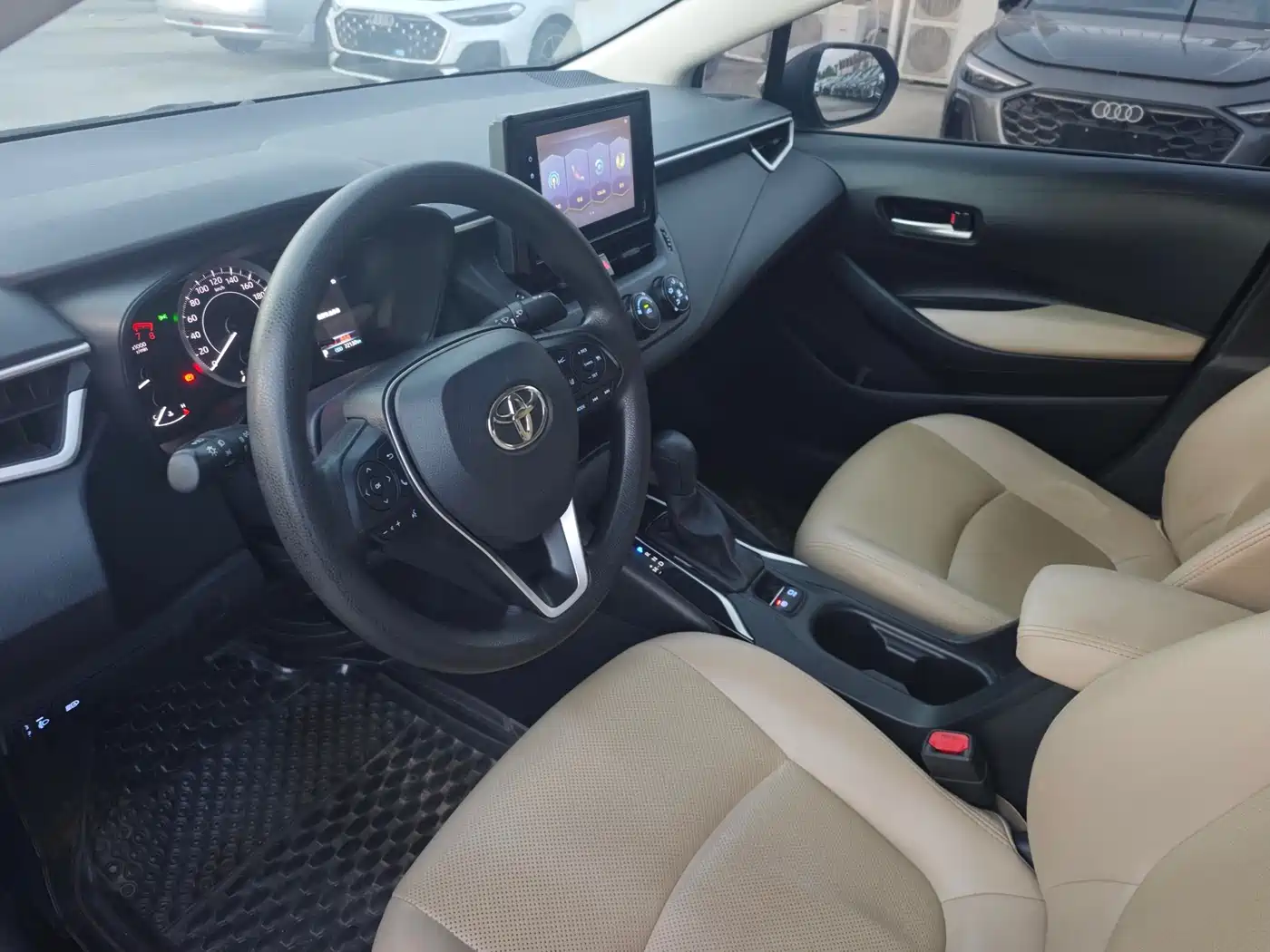 Toyota Corolla 2021 1.2T S-CVT Pioneer Edition фото 3