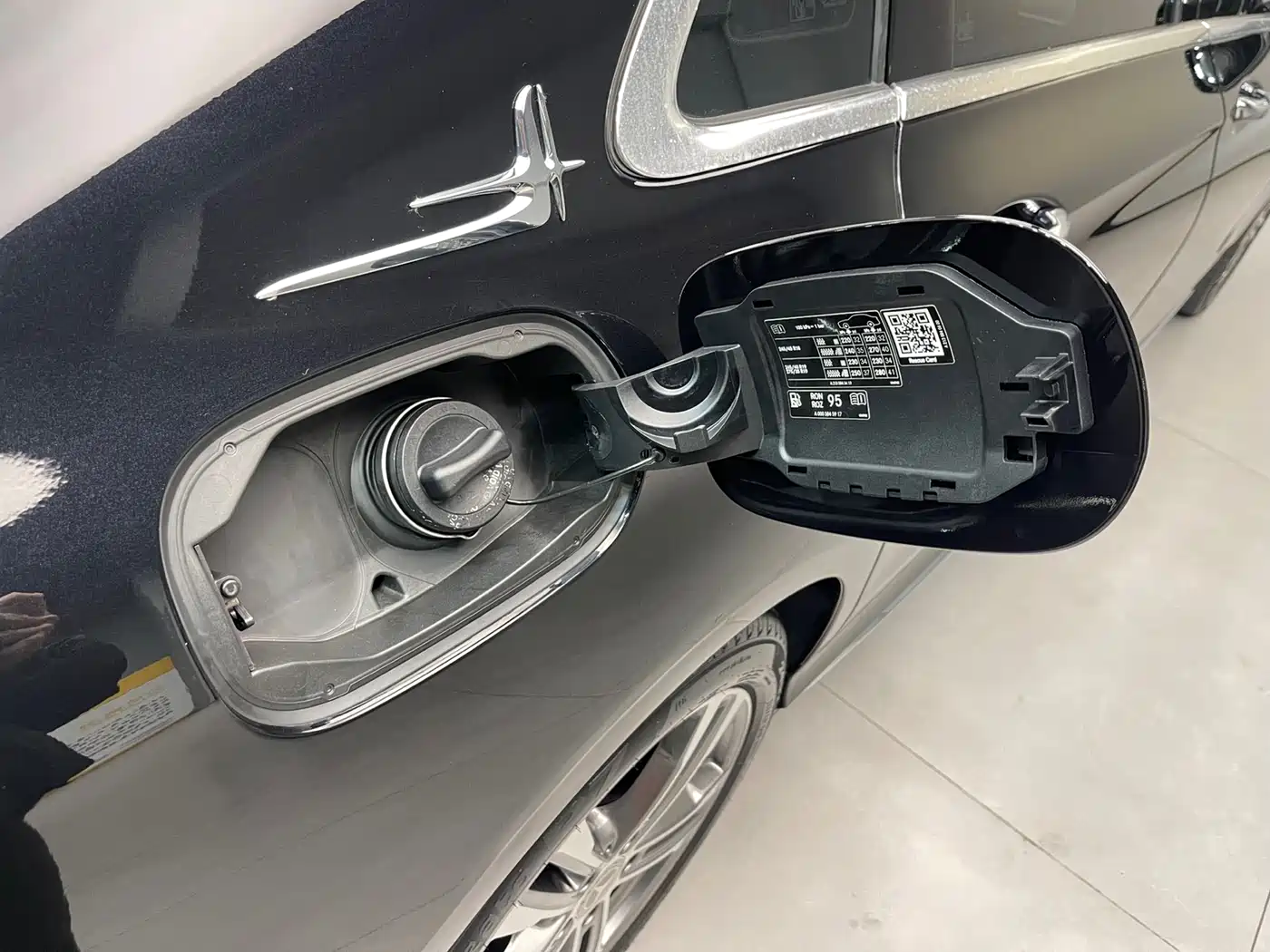 Mercedes-Benz E-Class 2023 E 260 L Sport фото 31
