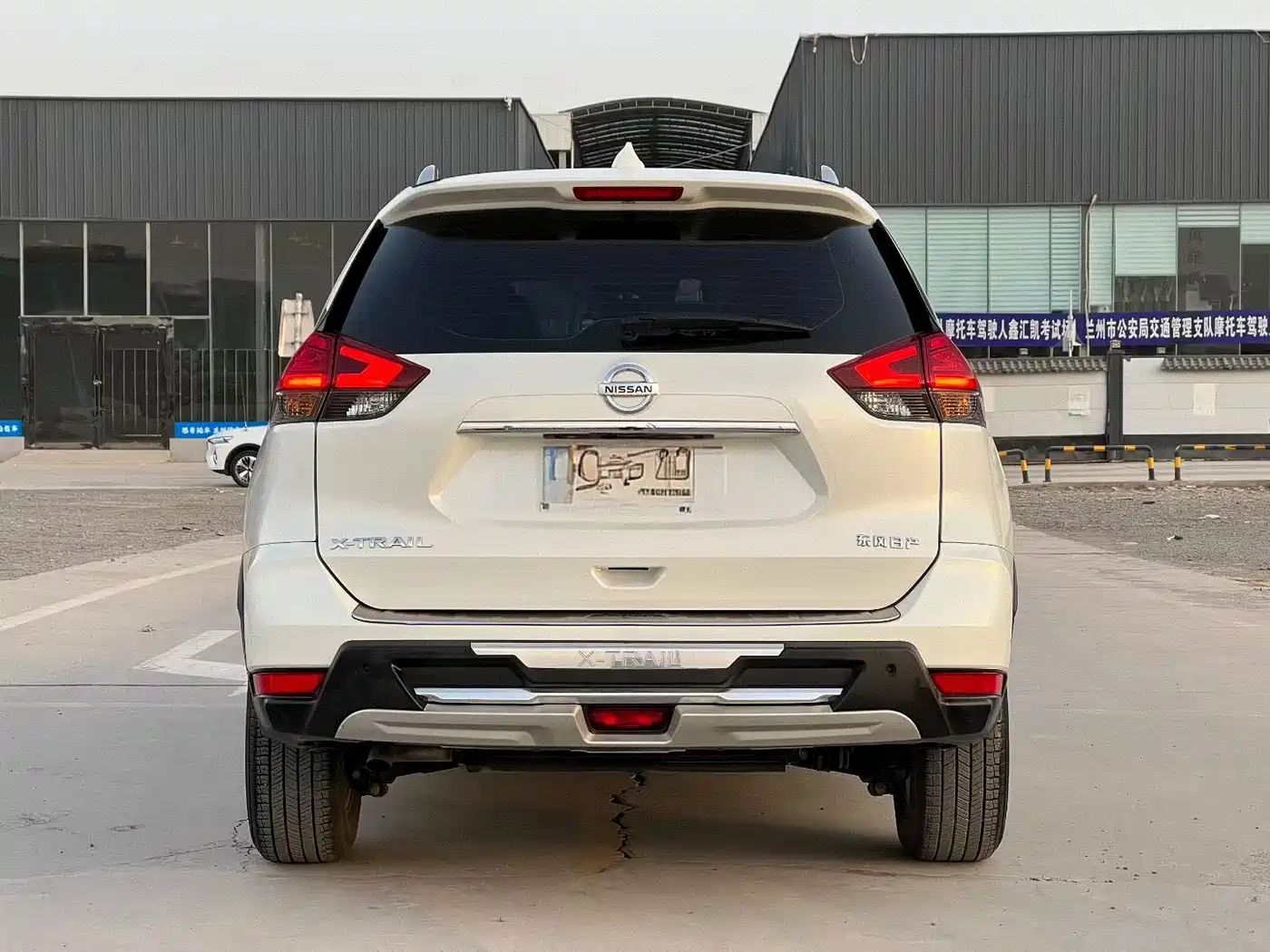 NISSAN QIJUN