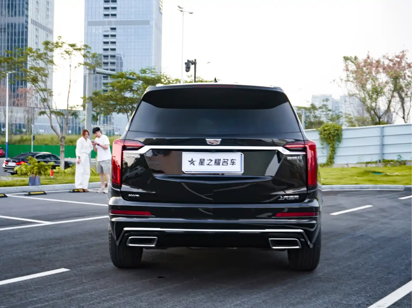 Cadillac XT6 2022 2.0T 6-Seater 4WD Luxury Edition фото 5