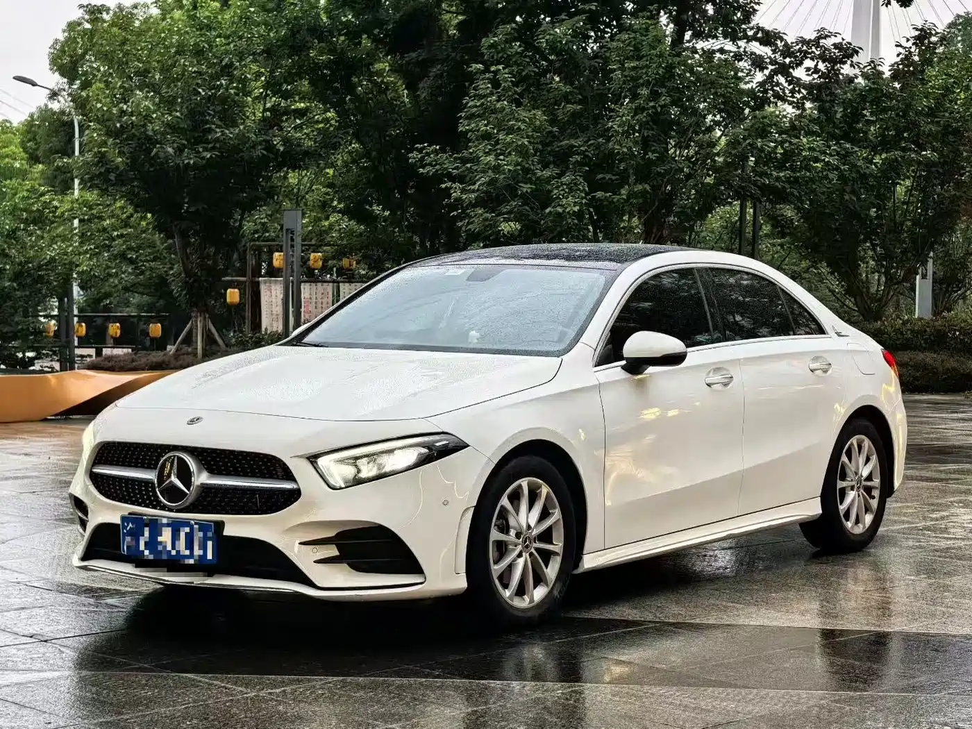 Mercedes-Benz A-Class 2022 A 200 L Sport Sedan Dynamic