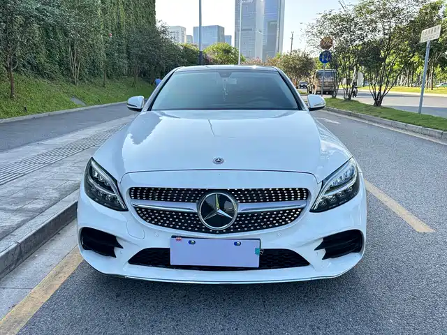 Mercedes-Benz C-Class 2019