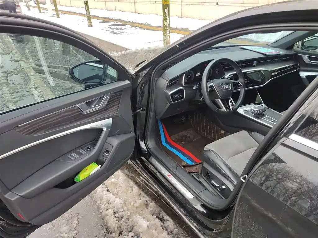 Audi A6L 2023 Facelift 45 TFSI quattro Premium Dynamic фото 14