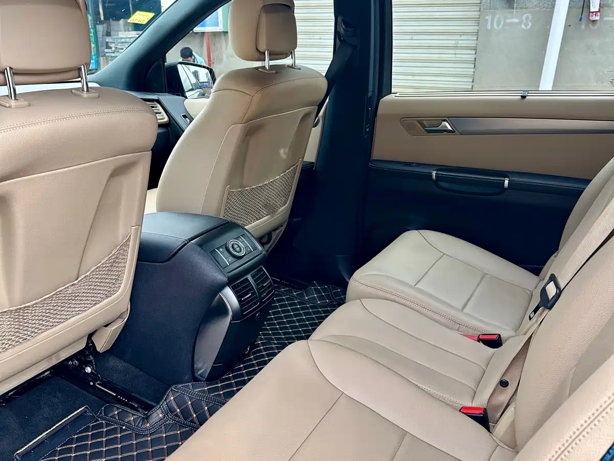 Mercedes-Benz R-Class 2011 R 300 L Business Class фото 9