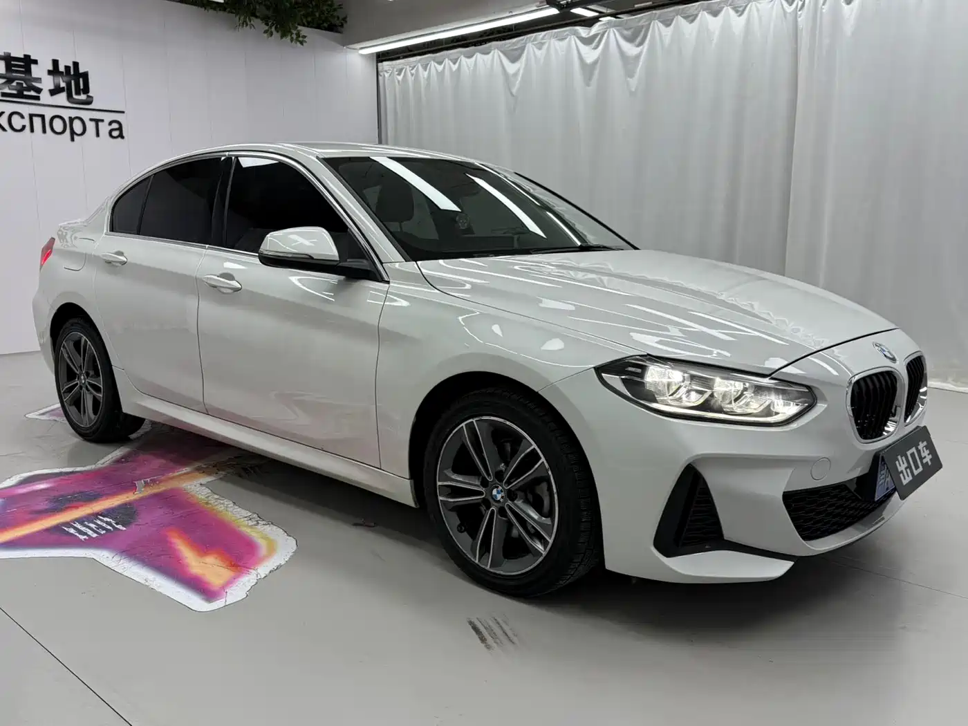 BMW 1 Series 2023 120i M Sport фото 3