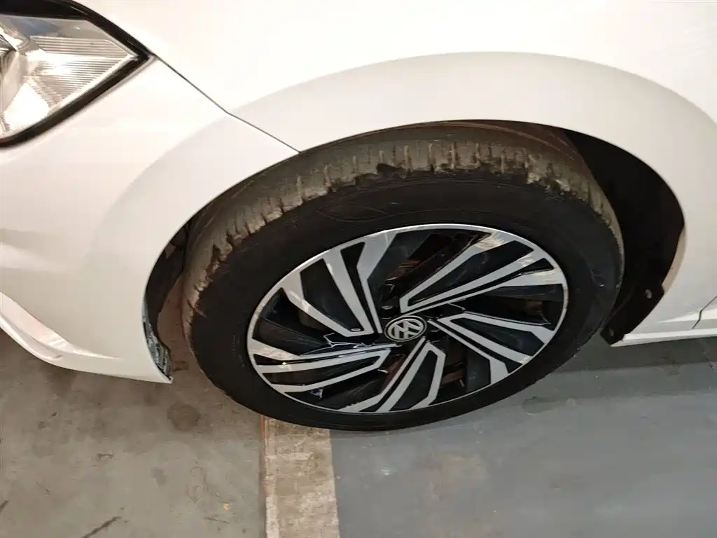Volkswagen Sagitar 2021 280TSI DSG Surpassing Edition фото 23