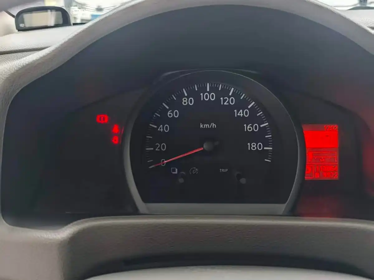Nissan NV200 2019 2018 1.6L CVT Luxury Model