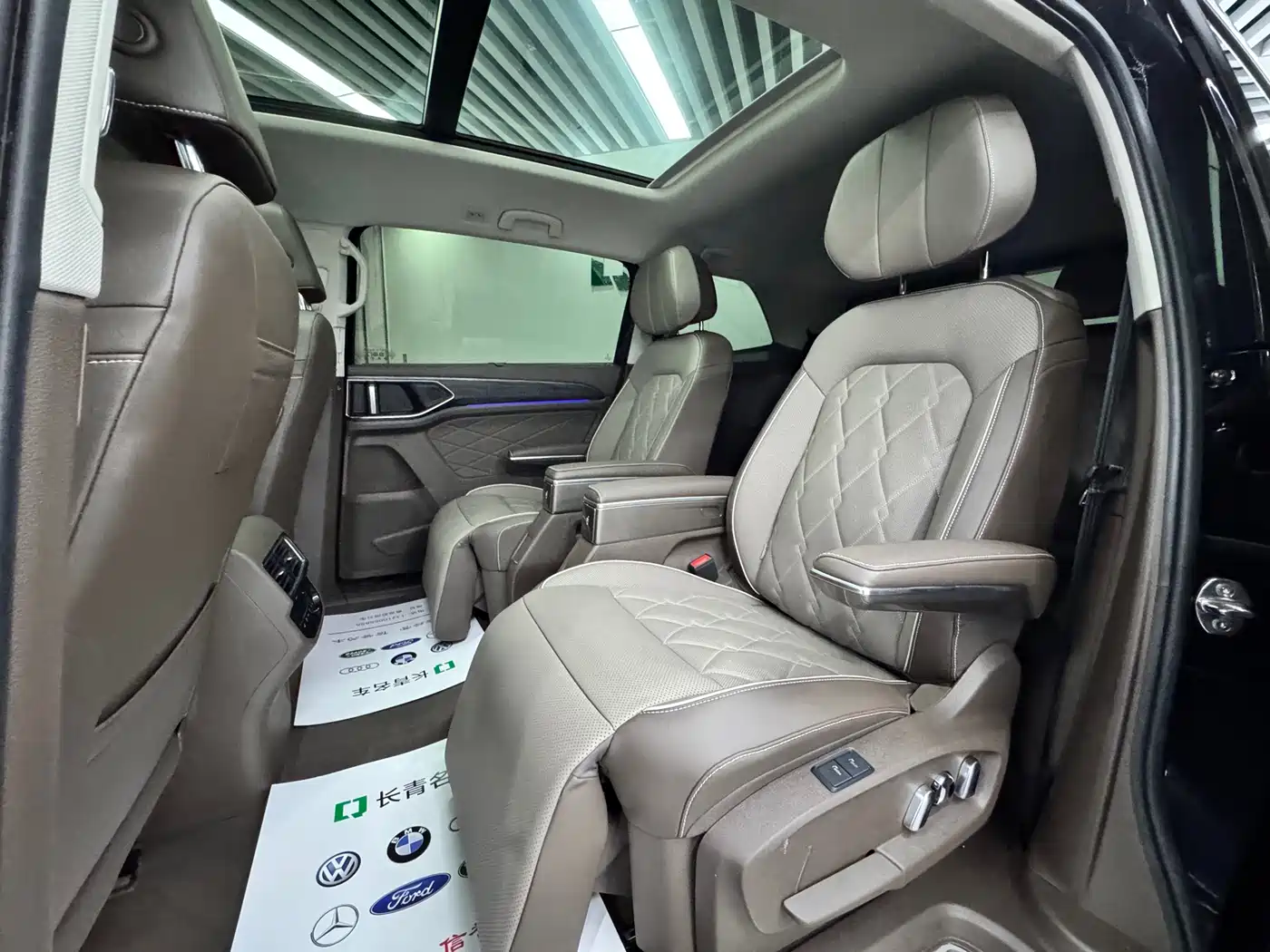Volkswagen Viloran 2024 380TSI Executive Edition фото 7