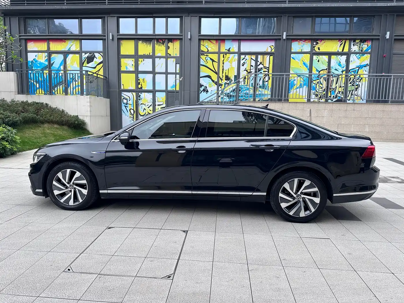 VOLKSWAGEN MAGOTAN GTE PLUG-IN HYBRID