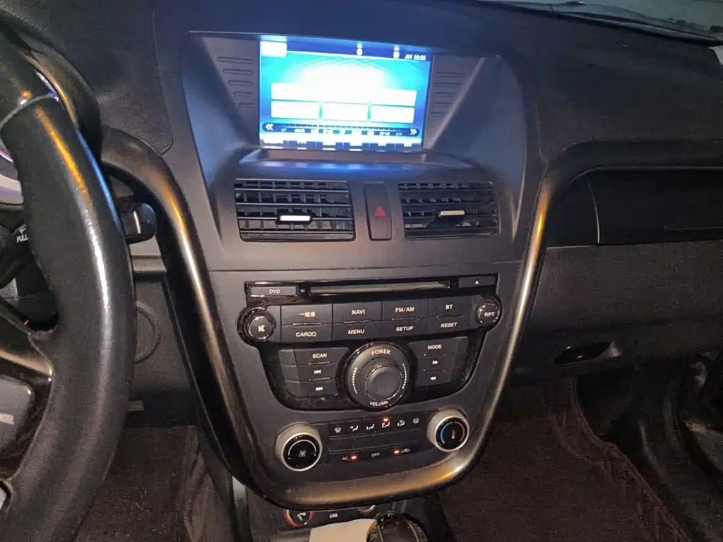 Besturn X80 2015 2015 2.0L Automatic Comfort Anniversary Edition