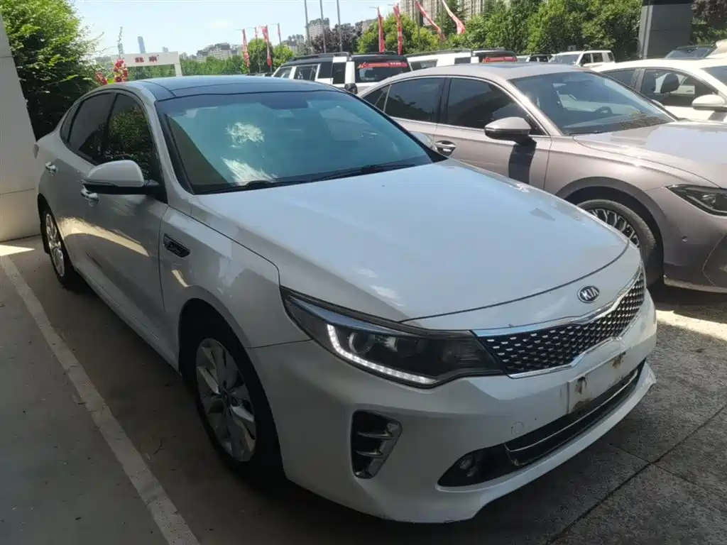 Kia K5 2016 1.6T Automatic LUX фото 4