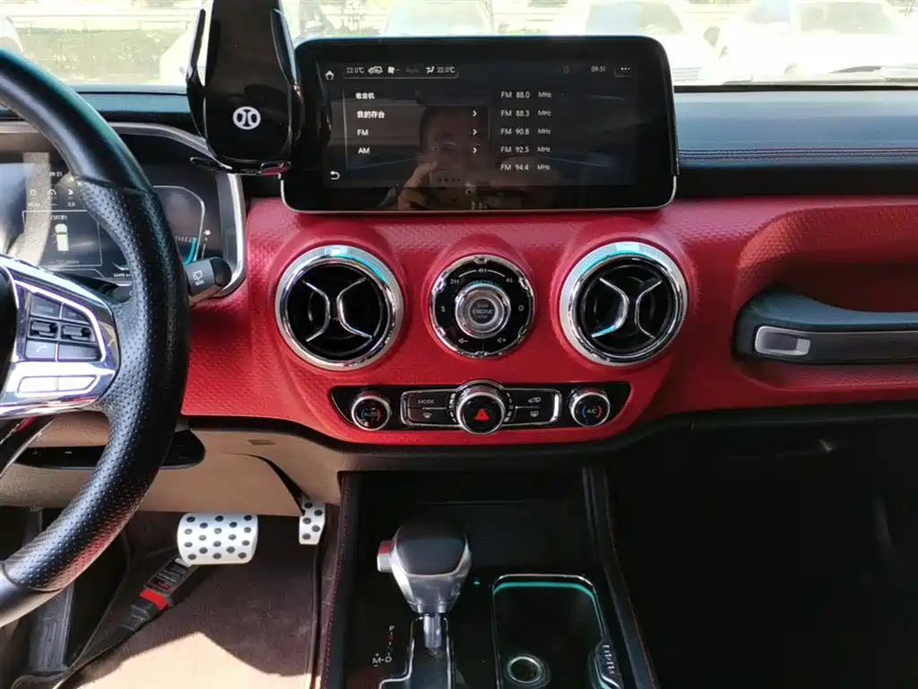BAIC ORV Beijing Offroad BJ40 2018 PLUS 2.3T Auto 4WD Premium Edition China V фото 13