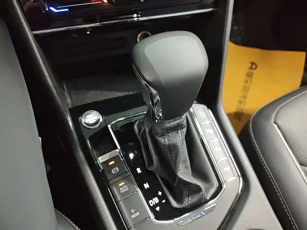 Volkswagen Tiguan L PHEV 2021 430PHEV Plug-in Hybrid Flagship фото 10