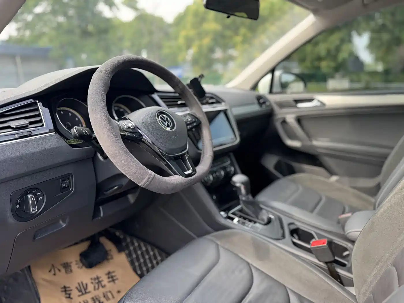 Volkswagen Tiguan L 2021 330TSI Automatic 2WD Smart фото 5