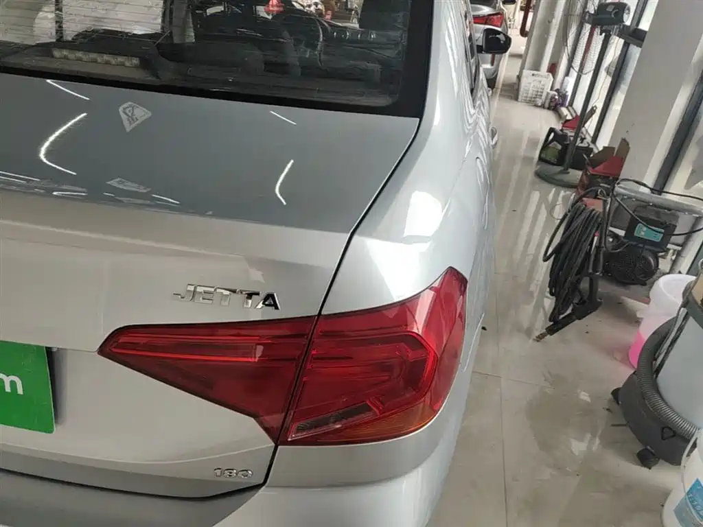 Volkswagen Jetta 2017 1.5L Automatic Fashion фото 8