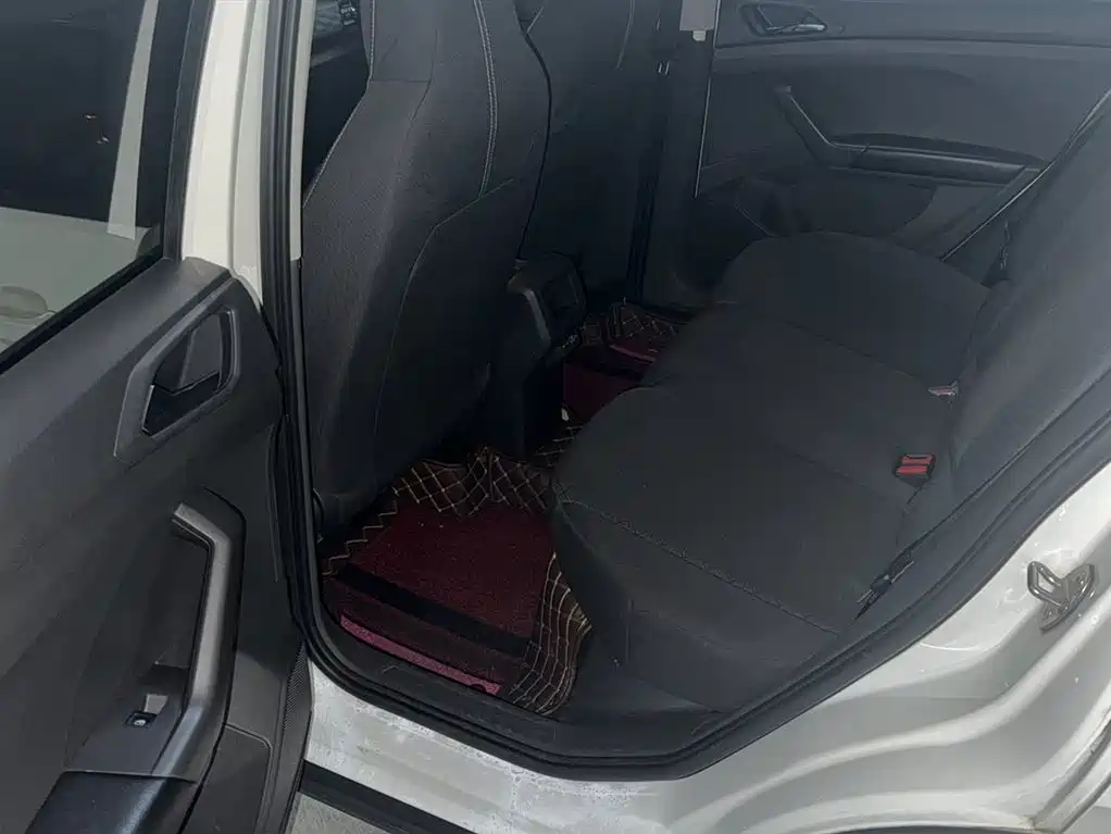 Volkswagen T-Cross 2021 1.5L Auto Trend Edition фото 13