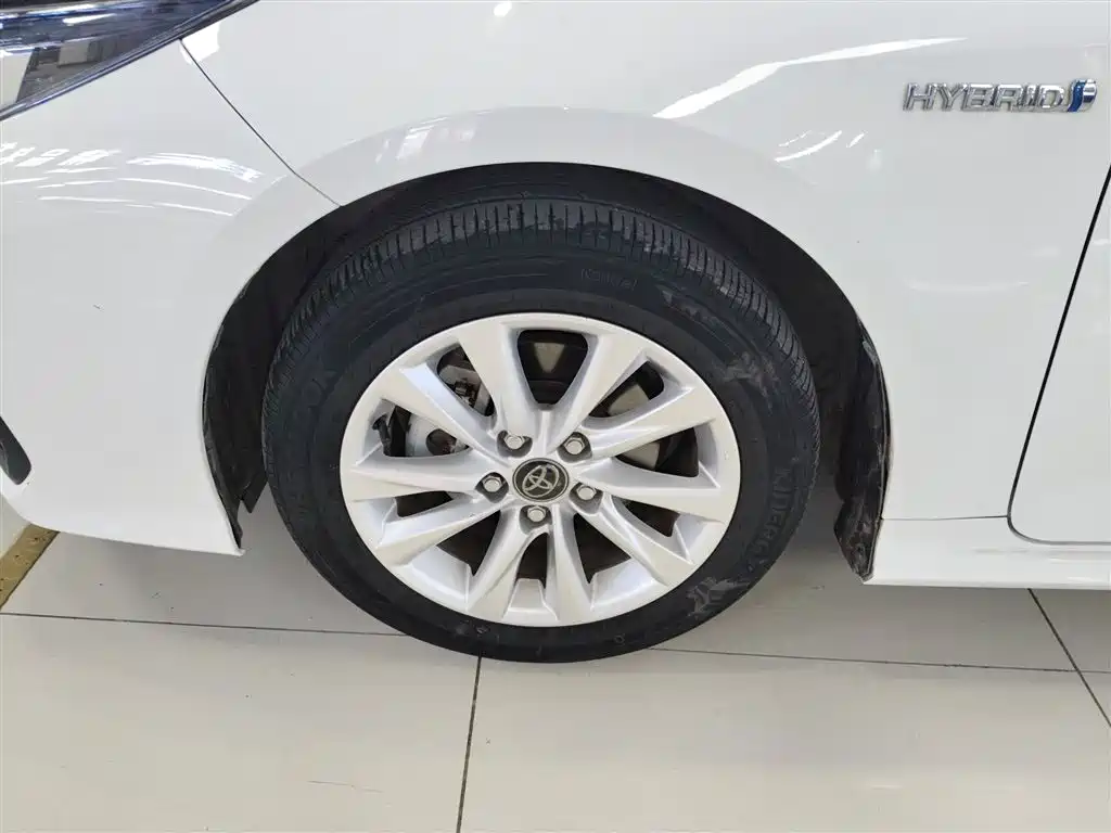 Toyota Corolla 2023 1.8L Smart Hybrid Dual Engine Elite Edition фото 25