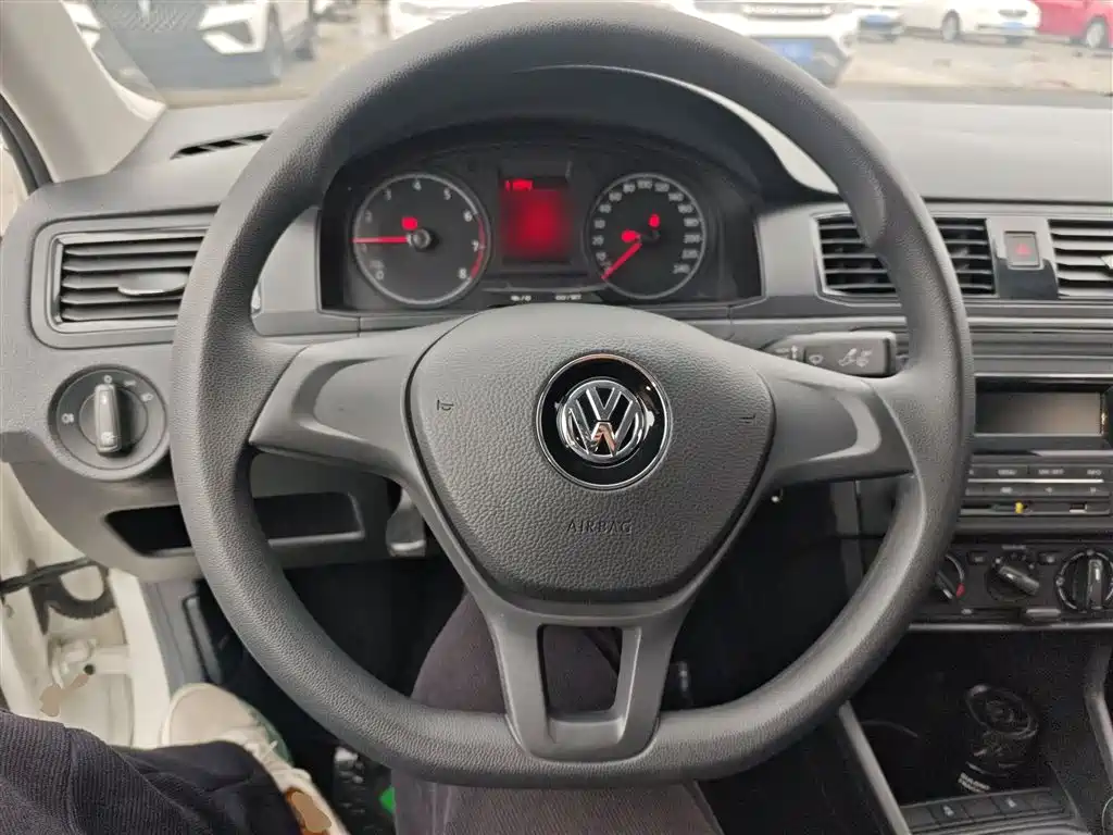 Volkswagen Santana 2019 1.5L Manual Trend China VI фото 7