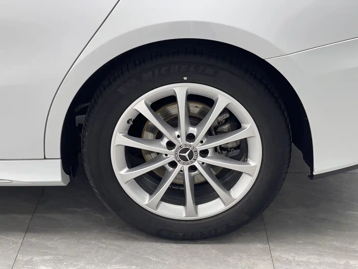 Mercedes-Benz A-Class 2020 Facelift A 200 L Sport Sedan Fashion фото 20