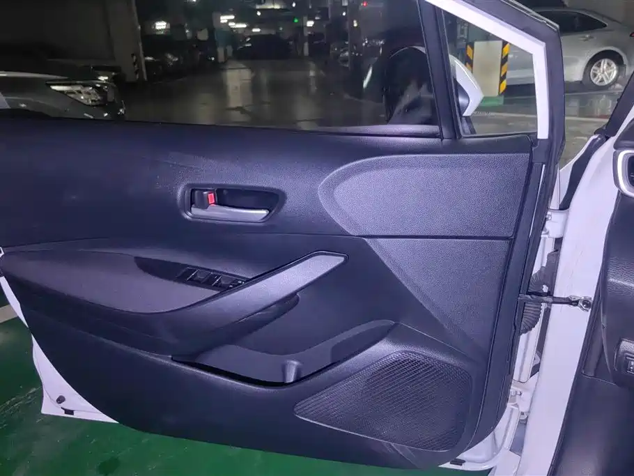 Toyota Corolla 2021 1.2T S-CVT Elite Edition фото 7