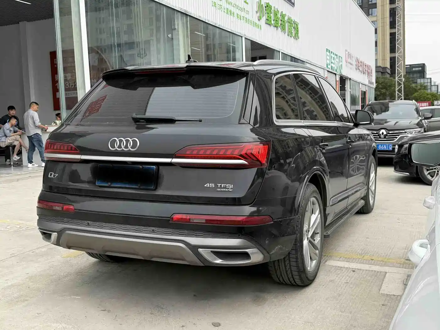 AUDI Q7