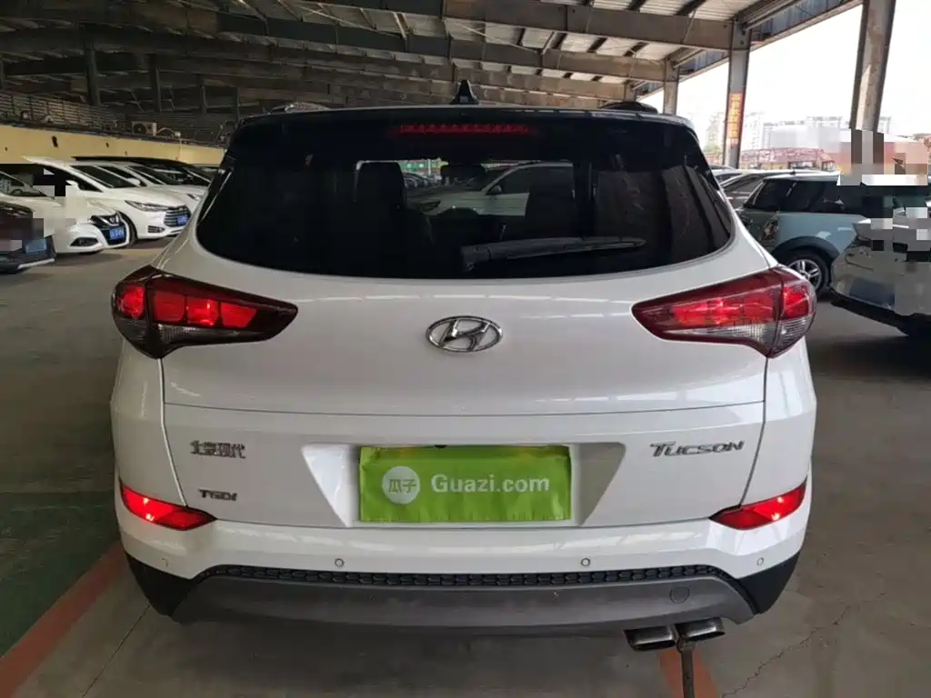 Hyundai Tucson 2018 1.6T DCT 2WD 15th Anniversary Special Edition фото 6
