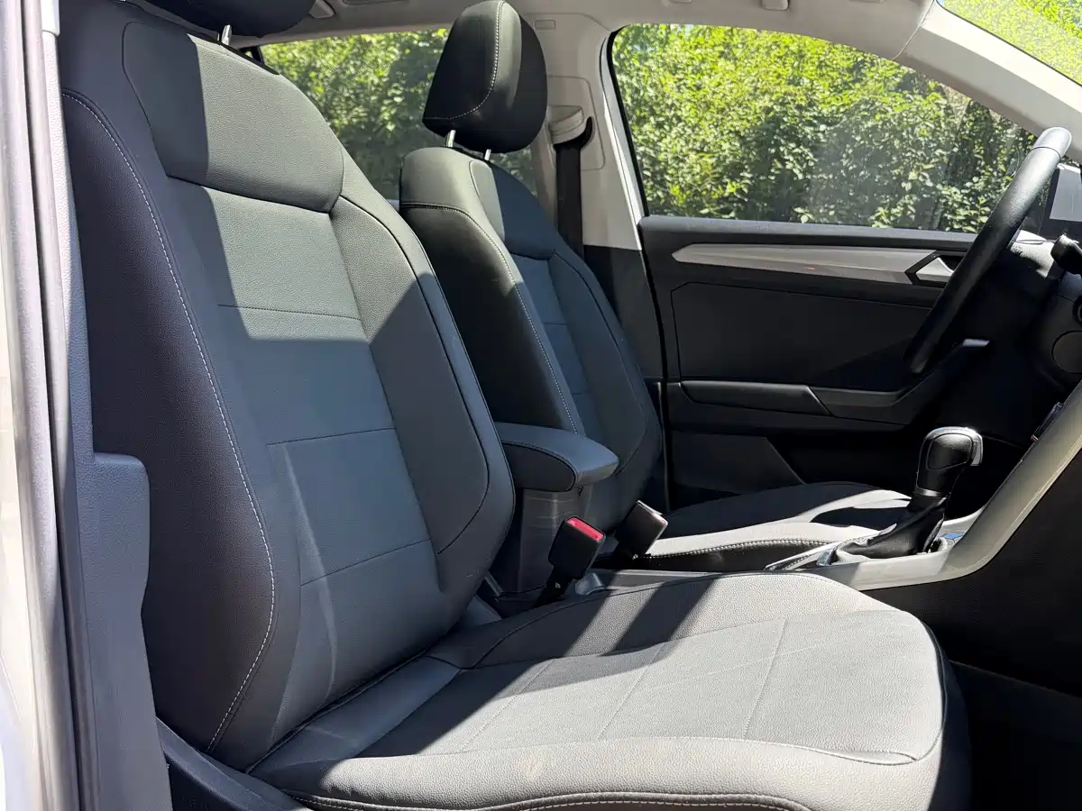 Volkswagen T-ROC 2022 280TSI DSG 2WD Elite PLUS фото 9