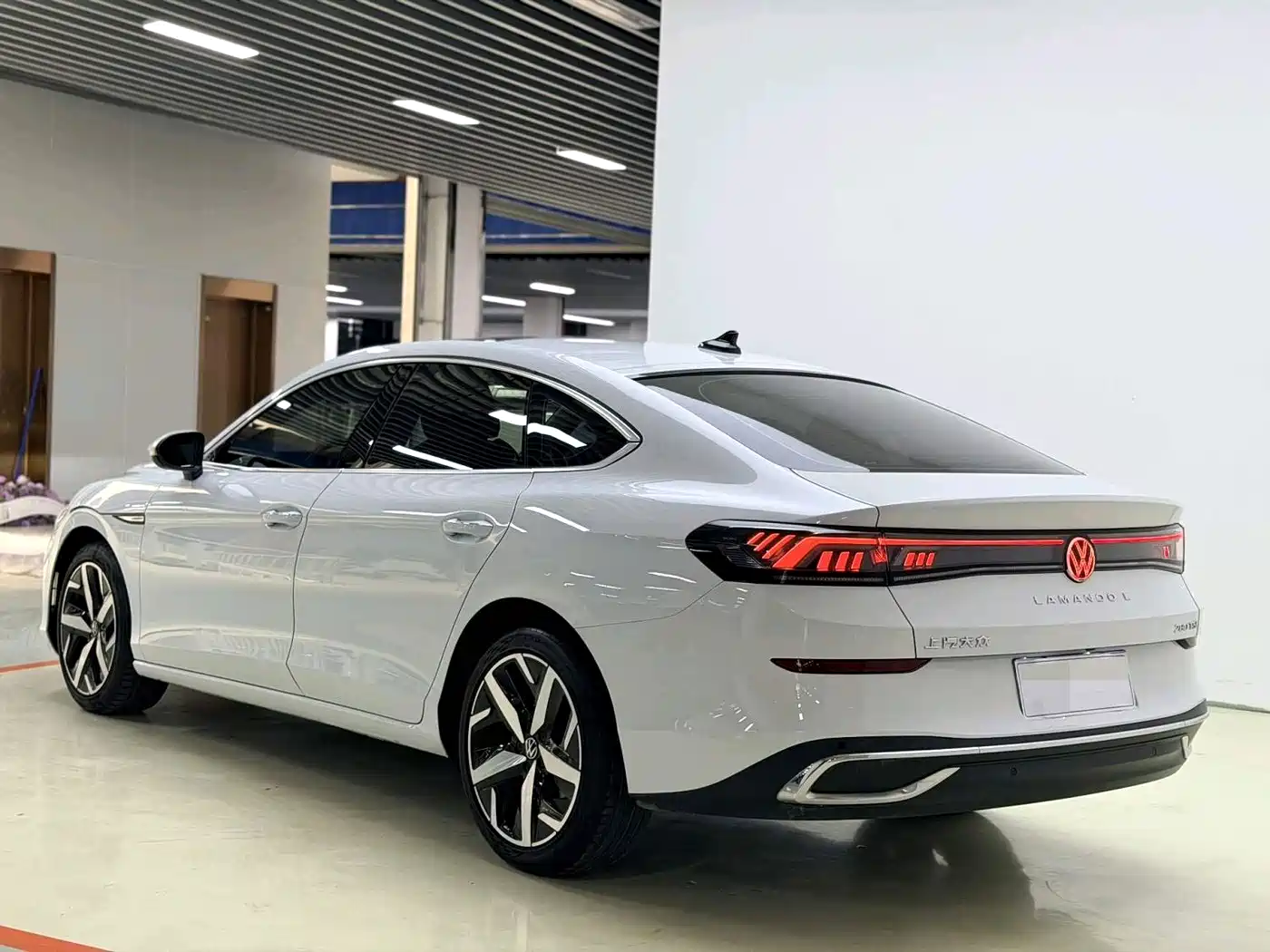 Volkswagen Lamando 2023 Lamando L 280TSI DSG Cool Edition фото 4