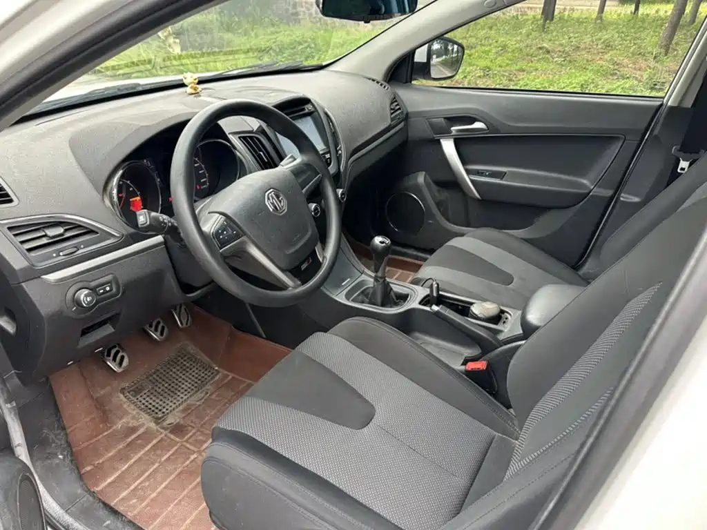 MG MG5 2015 2014 1.5T Manual Luxury
