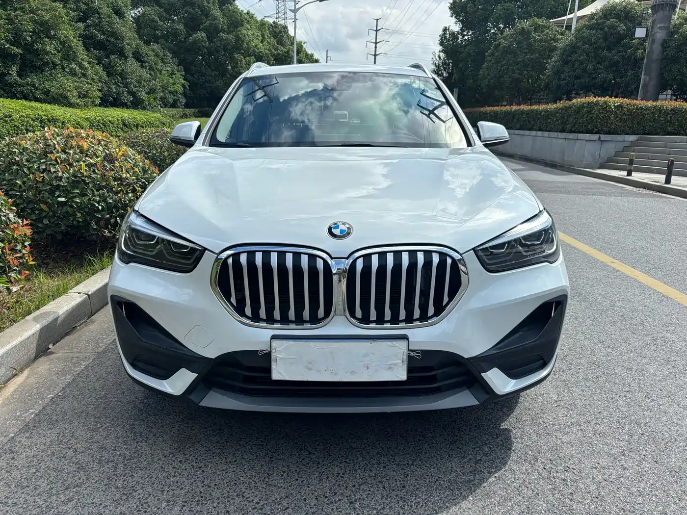 BMW X1 2021 sDrive25Li Leading фото 2