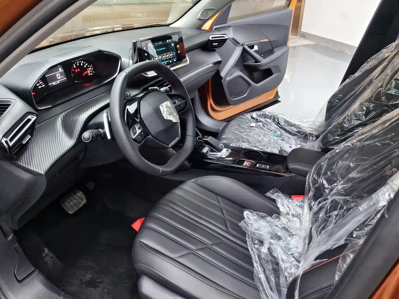 Peugeot 2008 2022 230THP THE ONE фото 17