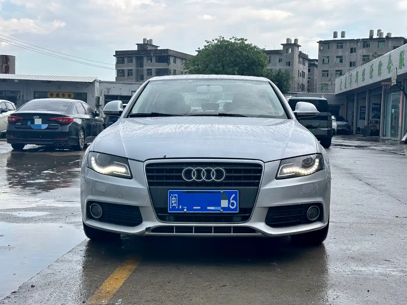 Audi A4L 2012 2.0 TFSI Auto Comfort фото 2