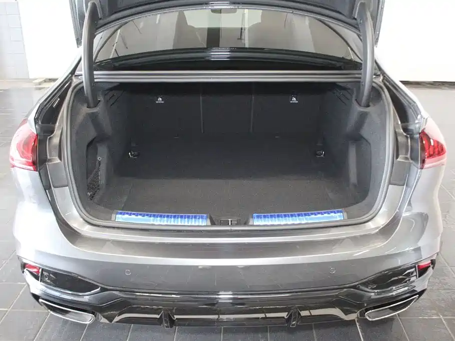 AUDI A5L