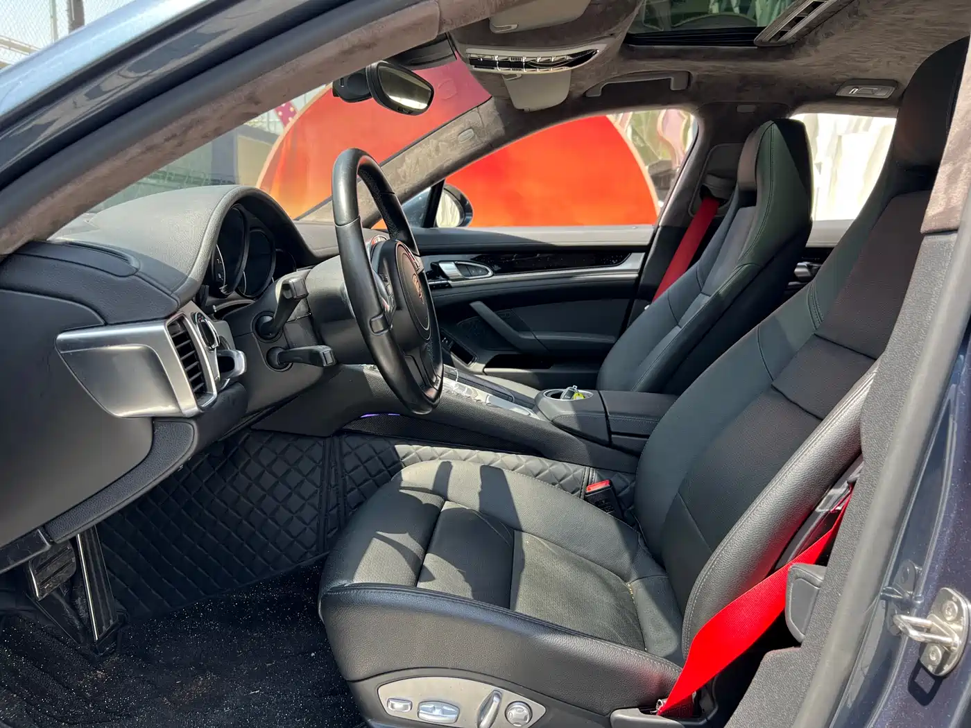 Porsche Panamera 2014 Panamera 3.0T фото 9
