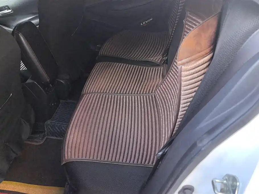Toyota Levin 2021 185T CVT Progressive Edition фото 11