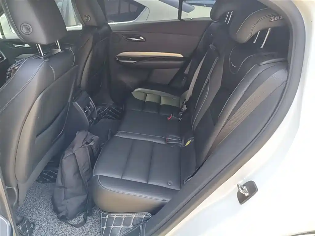Cadillac XT4 2018 28T FWD Leading Edition фото 17