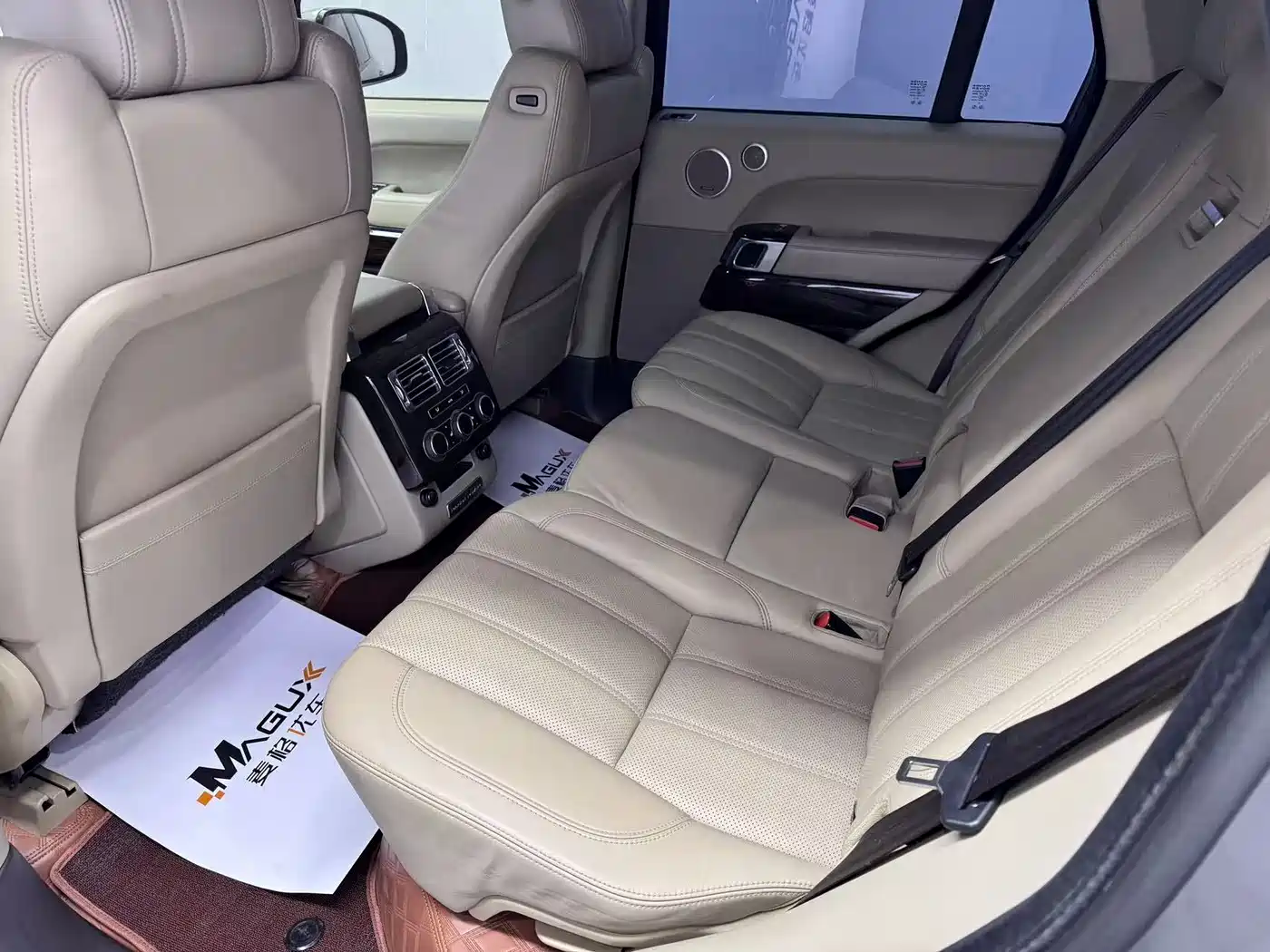 Land Rover Range Rover 2013 NA 5.0 V8 Vogue фото 8